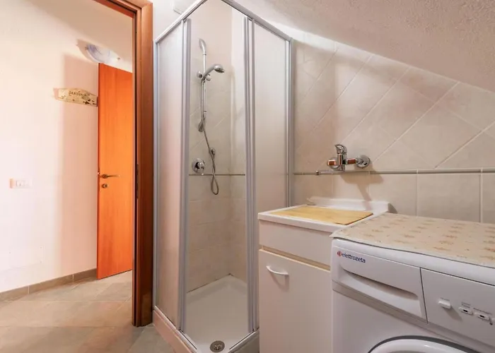 Apartman Haus Mit Panoramablick In In Natuerlicher Umgebung By Interhome